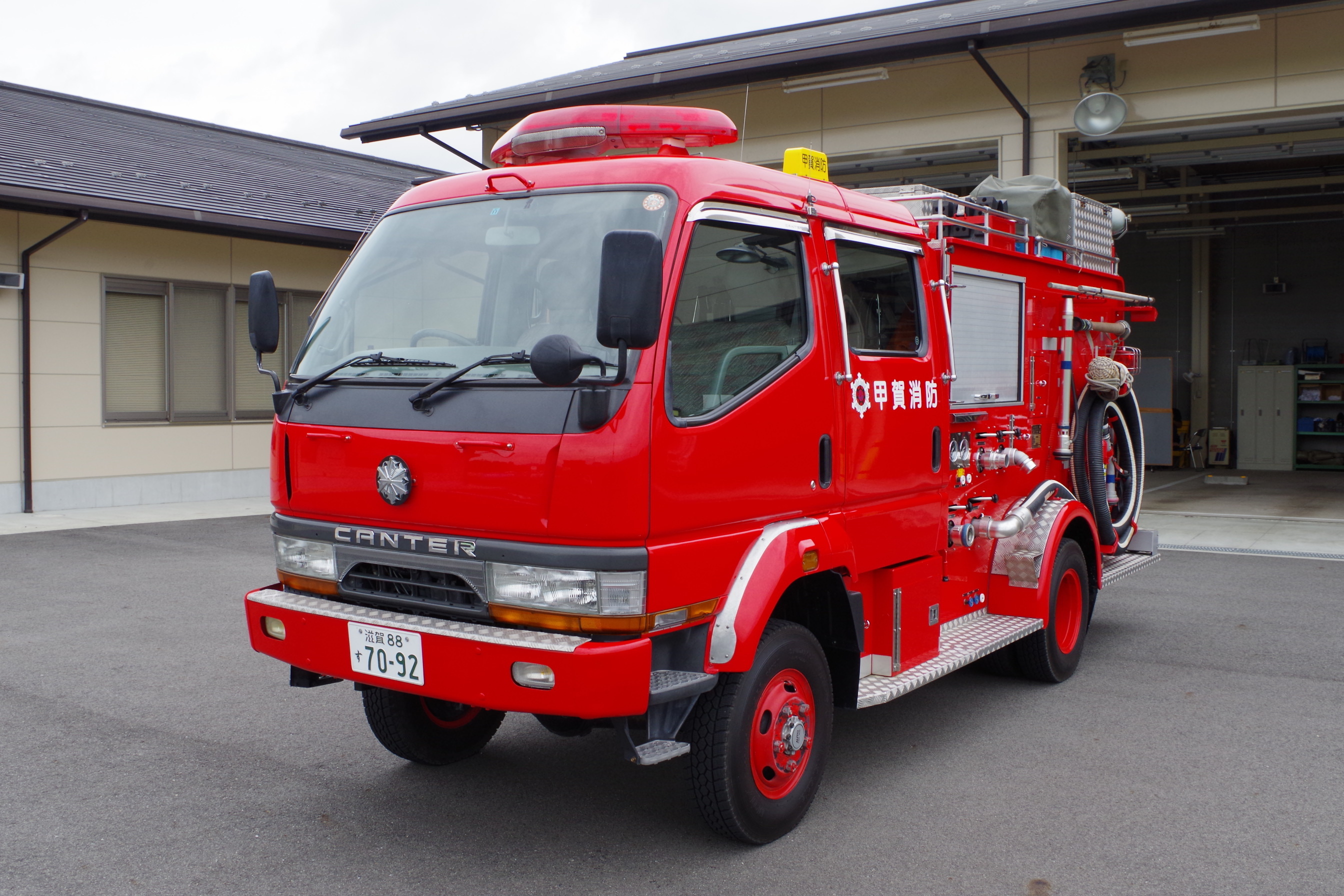 消防ポンプ自動車の写真です